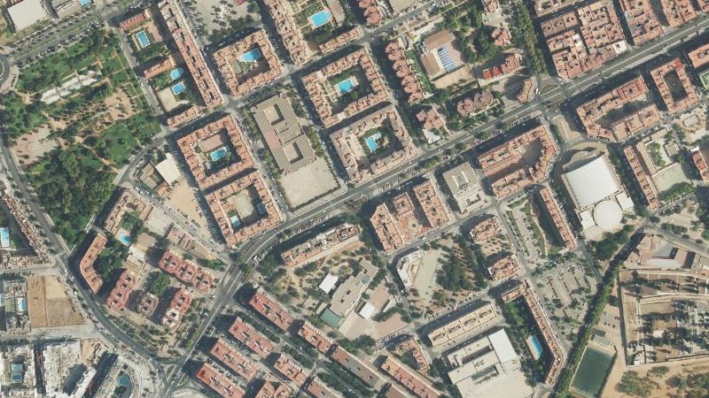Vista aérea de la zona de la Avenida del Aeropuerto, Córdoba, utilizada como imagen de referencia para la subasta