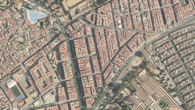 Vista aérea del entorno de la Avenida de la Viñuela, Córdoba, utilizada como imagen de referencia para la subasta