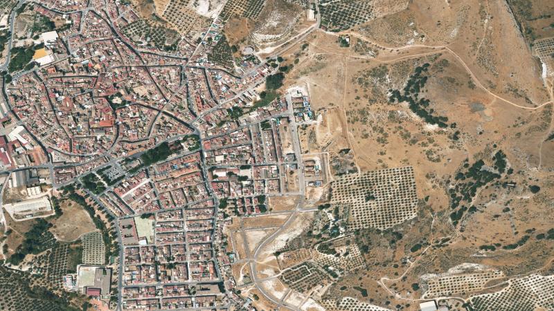 Vista aérea de Doña Mencía, Córdoba, utilizada como imagen de referencia para la subasta