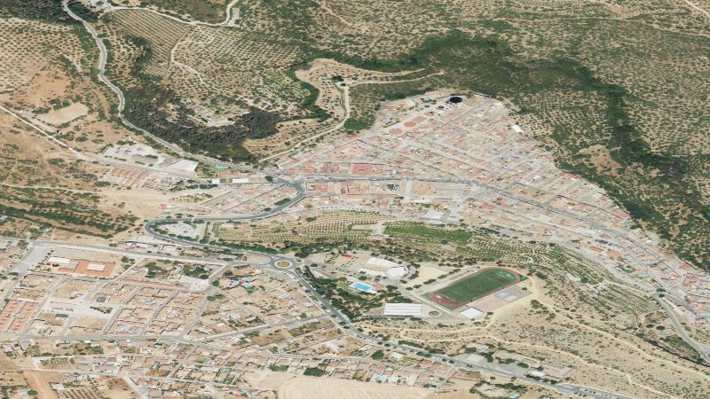 Vista aérea del entorno de Hornachuelos, Córdoba, utilizada como imagen de referencia para la subasta